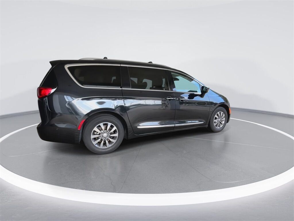 2019 Chrysler Pacifica Touring L Plus Quincy MA
