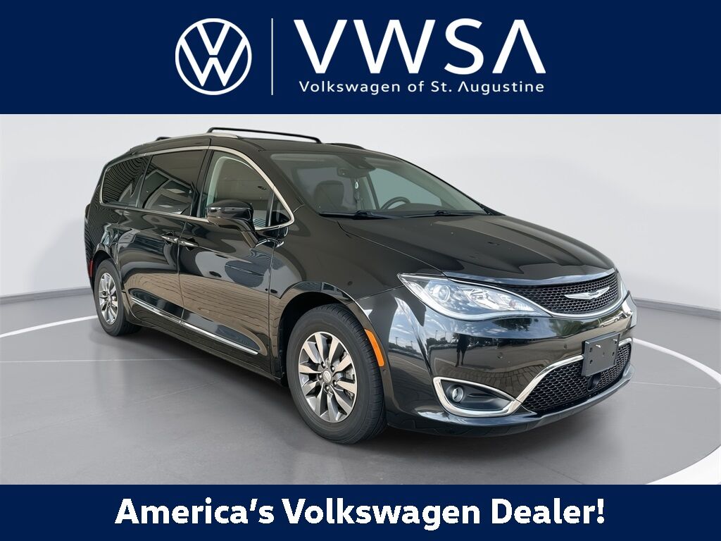 2019 Chrysler Pacifica Touring L Plus