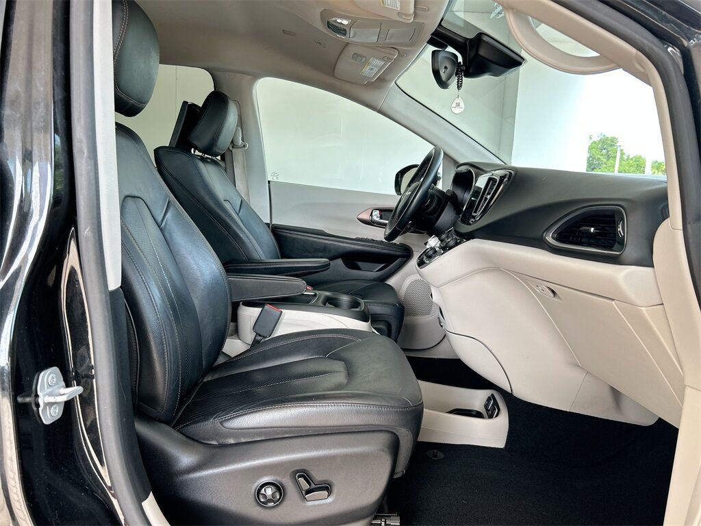 2019 Chrysler Pacifica Touring L Plus Quincy MA