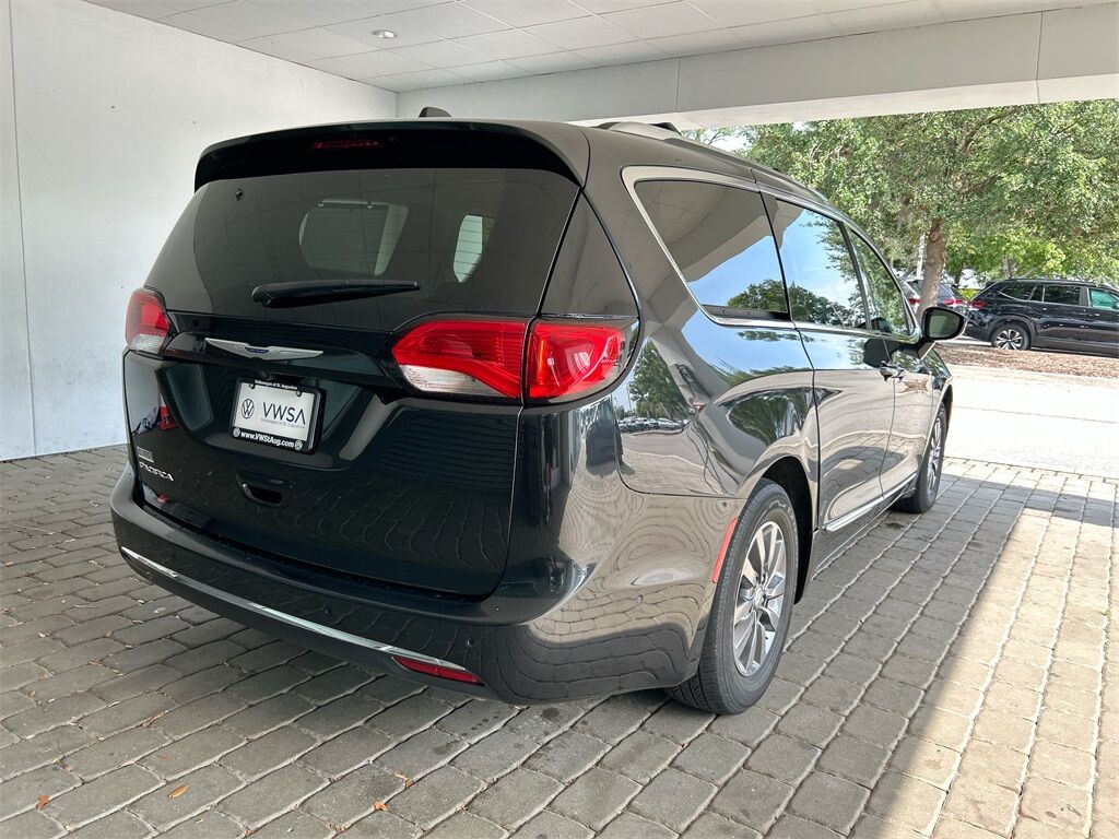 2019 Chrysler Pacifica Touring L Plus Quincy MA