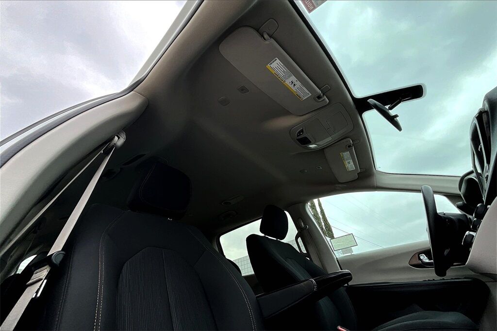 2019 Chrysler Pacifica Touring Quincy MA