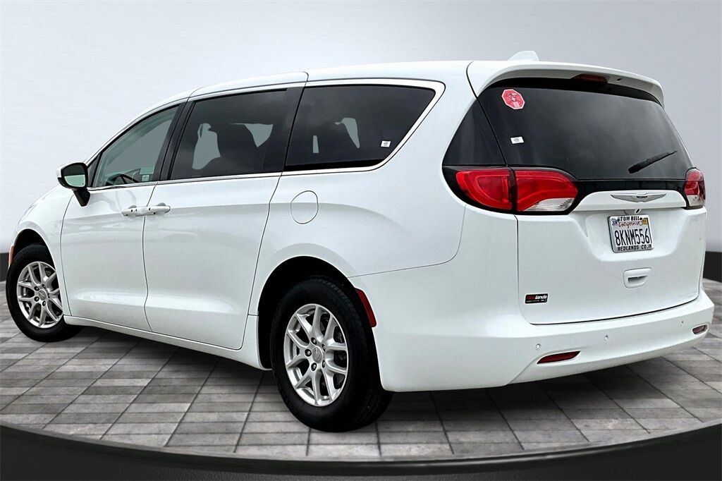 2019 Chrysler Pacifica Touring Quincy MA