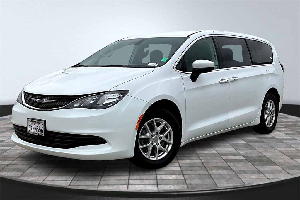 2019 Chrysler Pacifica Touring Quincy MA