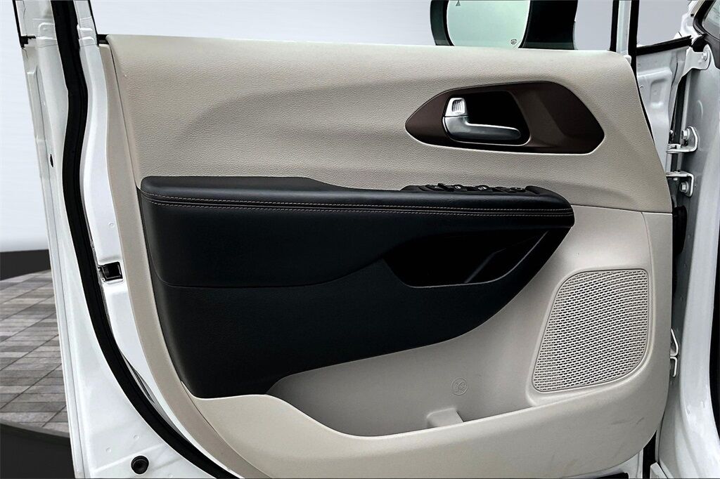 2019 Chrysler Pacifica Touring Quincy MA