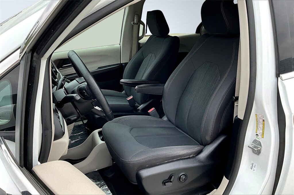 2019 Chrysler Pacifica Touring Quincy MA