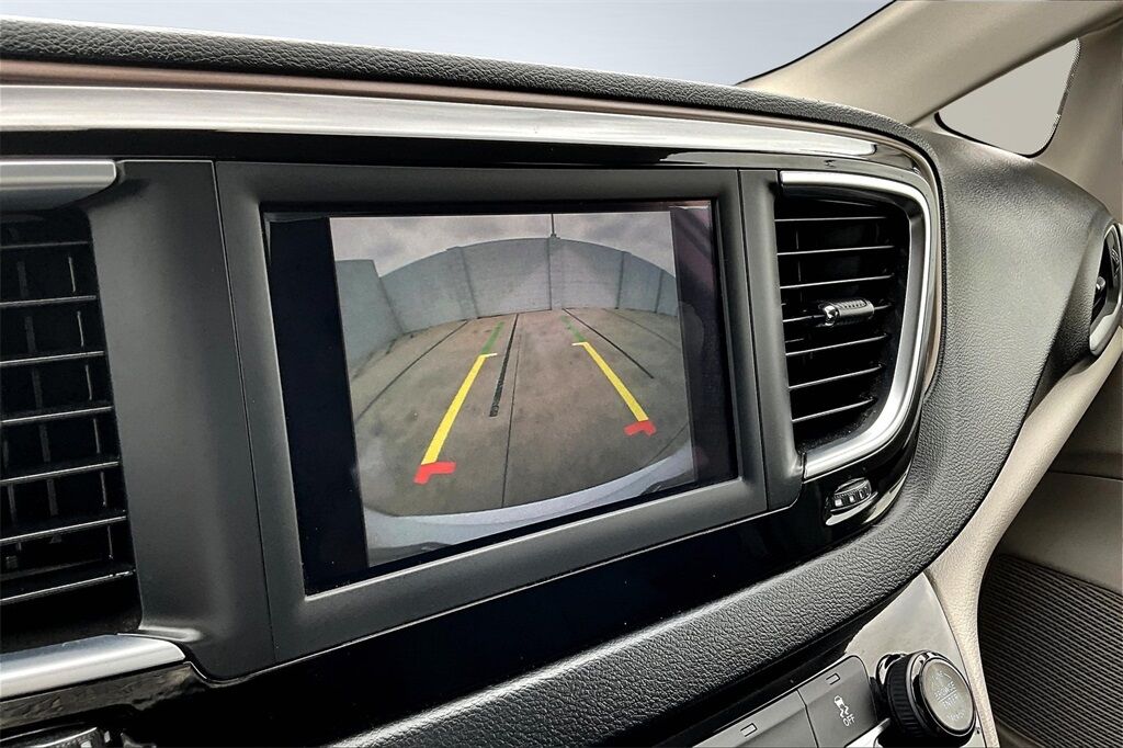 2019 Chrysler Pacifica Touring Quincy MA