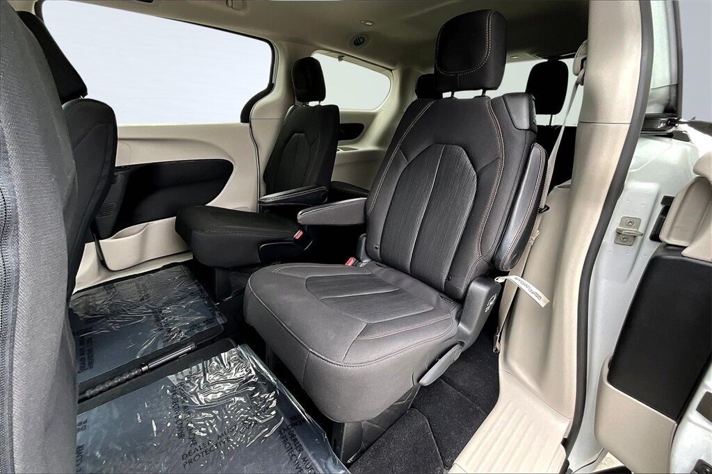 2019 Chrysler Pacifica Touring Quincy MA