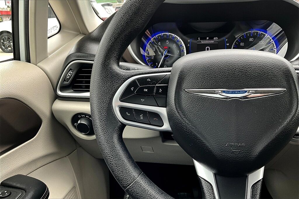 2019 Chrysler Pacifica Touring Quincy MA