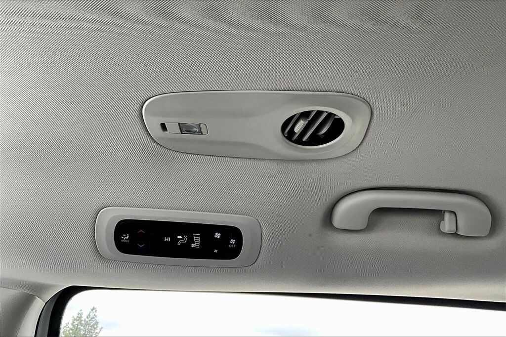 2019 Chrysler Pacifica Touring Quincy MA