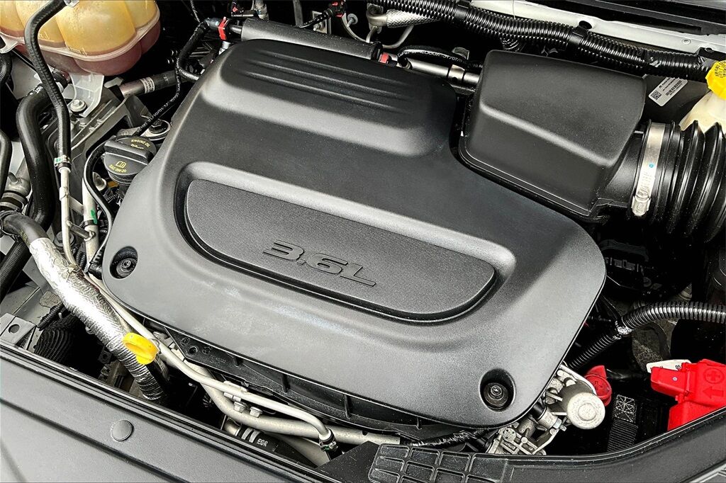 2019 Chrysler Pacifica Touring Quincy MA