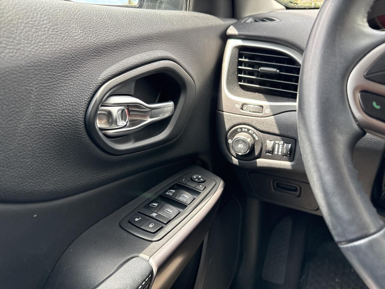 2019 Jeep Cherokee Latitude Plus Warrenton VA