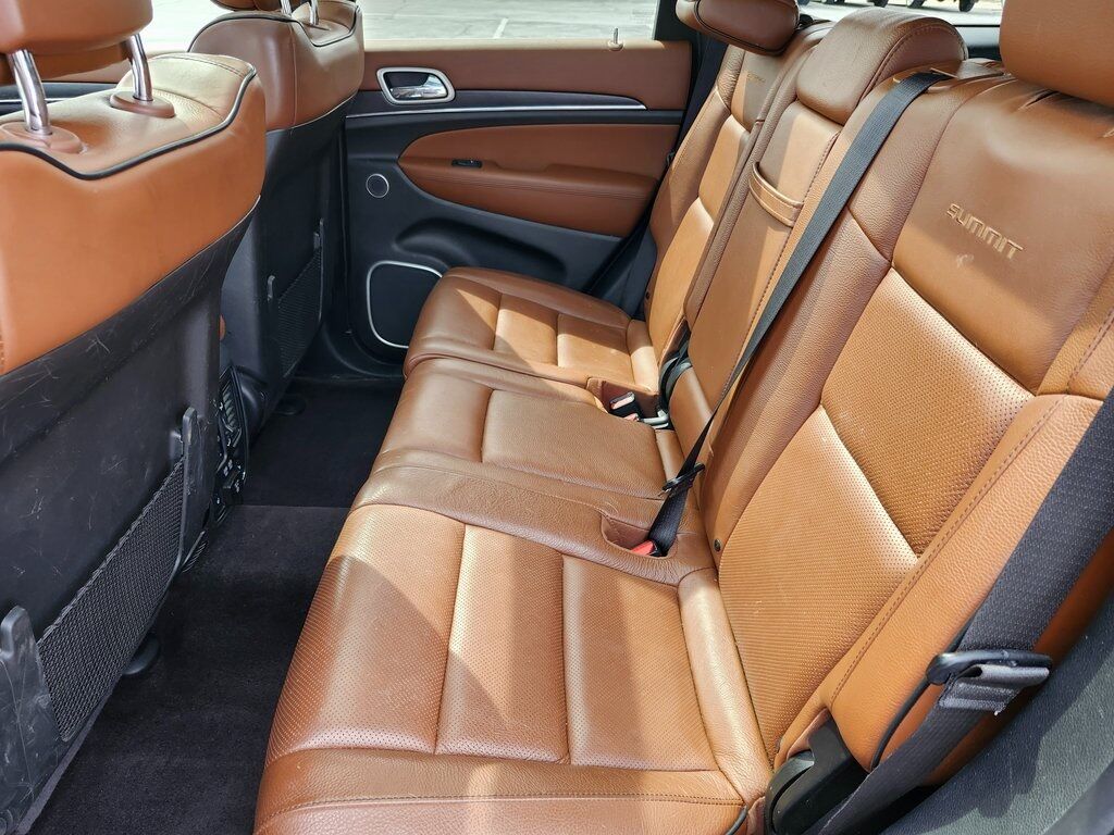 2019 Jeep Grand Cherokee Summit Green Bay WI