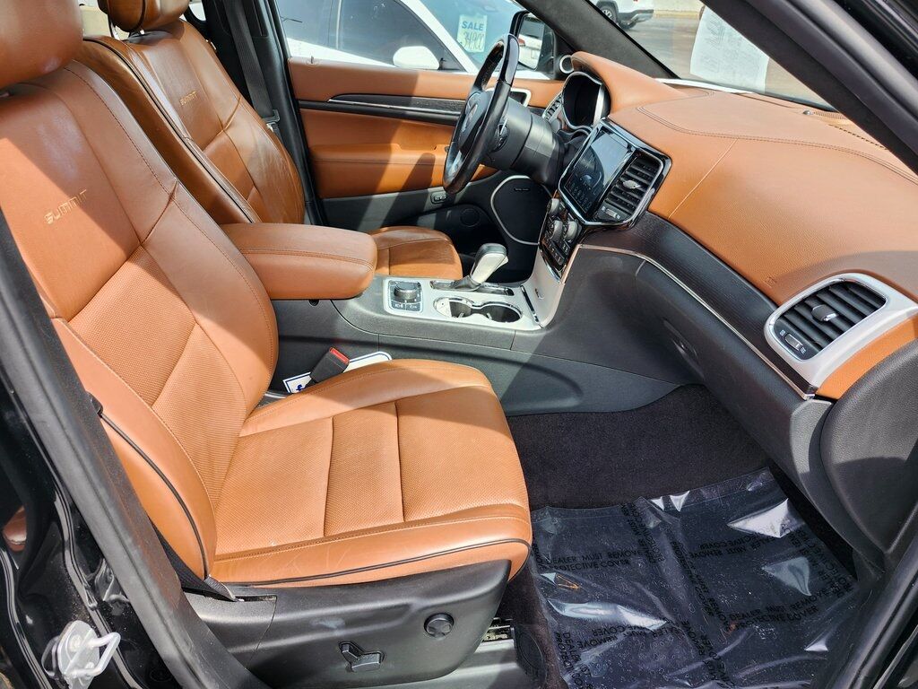 2019 Jeep Grand Cherokee Summit Green Bay WI