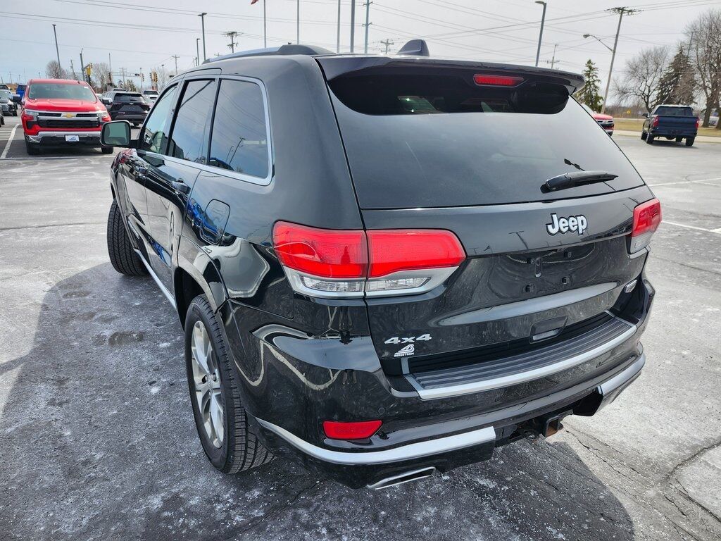 2019 Jeep Grand Cherokee Summit Green Bay WI
