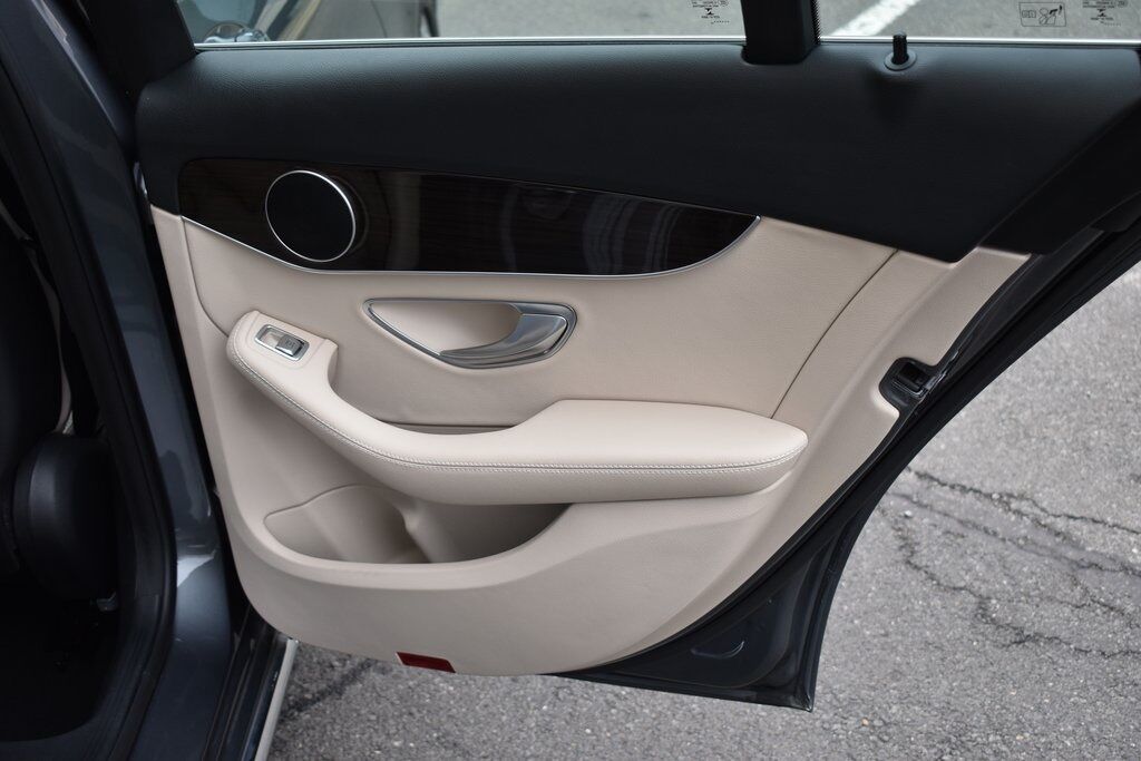 2019 Mercedes-Benz C-Class C 300 Vienna VA