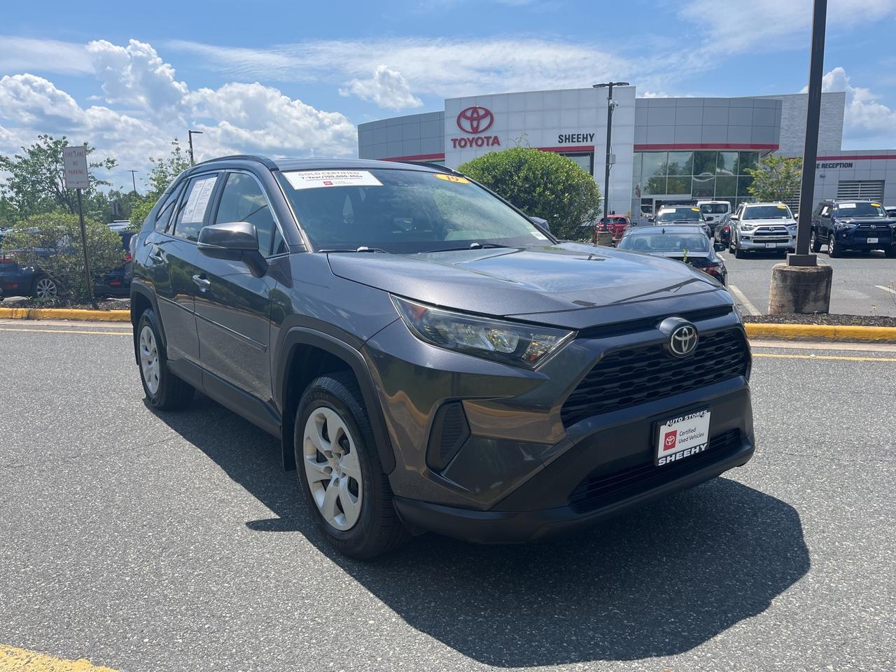 2019 Toyota RAV4 LE