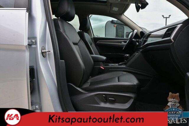 2019 Volkswagen Atlas 3.6L V6 SEL / Auto Start / Heated Leather Seats & Steering Wheel / NAV / Pano Sunroof / Adaptive Cruise / Lane Depart & Blind Spot Alert / Apple CarPlay & Android Auto / 3rd Row / Seats 7 / Tow Pkg Banglore