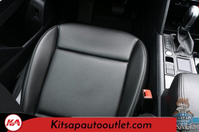 2019 Volkswagen Atlas 3.6L V6 SEL / Auto Start / Heated Leather Seats & Steering Wheel / NAV / Pano Sunroof / Adaptive Cruise / Lane Depart & Blind Spot Alert / Apple CarPlay & Android Auto / 3rd Row / Seats 7 / Tow Pkg Banglore