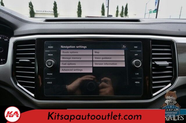 2019 Volkswagen Atlas 3.6L V6 SEL / Auto Start / Heated Leather Seats & Steering Wheel / NAV / Pano Sunroof / Adaptive Cruise / Lane Depart & Blind Spot Alert / Apple CarPlay & Android Auto / 3rd Row / Seats 7 / Tow Pkg Banglore