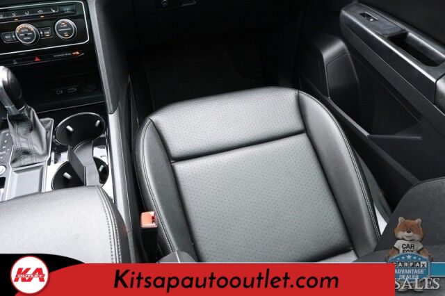 2019 Volkswagen Atlas 3.6L V6 SEL / Auto Start / Heated Leather Seats & Steering Wheel / NAV / Pano Sunroof / Adaptive Cruise / Lane Depart & Blind Spot Alert / Apple CarPlay & Android Auto / 3rd Row / Seats 7 / Tow Pkg Banglore