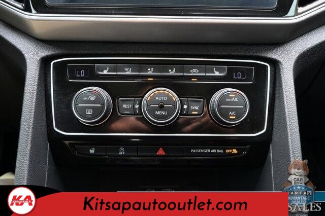 2019 Volkswagen Atlas 3.6L V6 SEL / Auto Start / Heated Leather Seats & Steering Wheel / NAV / Pano Sunroof / Adaptive Cruise / Lane Depart & Blind Spot Alert / Apple CarPlay & Android Auto / 3rd Row / Seats 7 / Tow Pkg Banglore