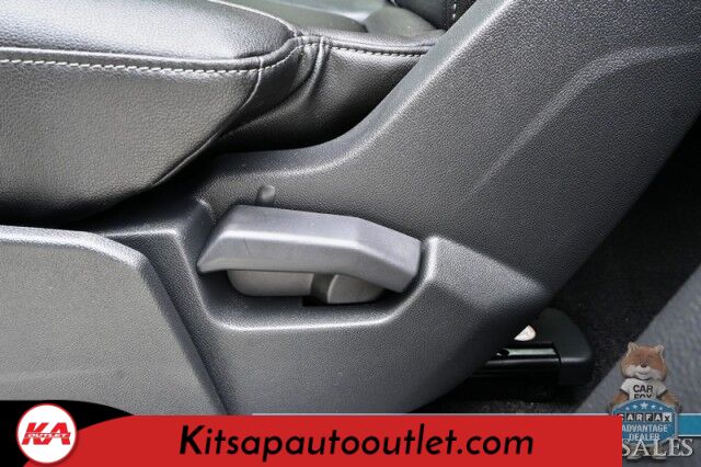 2019 Volkswagen Atlas 3.6L V6 SEL / Auto Start / Heated Leather Seats & Steering Wheel / NAV / Pano Sunroof / Adaptive Cruise / Lane Depart & Blind Spot Alert / Apple CarPlay & Android Auto / 3rd Row / Seats 7 / Tow Pkg Banglore
