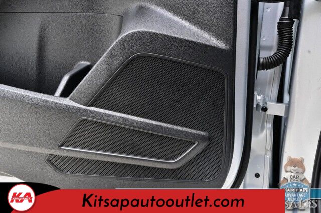2019 Volkswagen Atlas 3.6L V6 SEL / Auto Start / Heated Leather Seats & Steering Wheel / NAV / Pano Sunroof / Adaptive Cruise / Lane Depart & Blind Spot Alert / Apple CarPlay & Android Auto / 3rd Row / Seats 7 / Tow Pkg Banglore