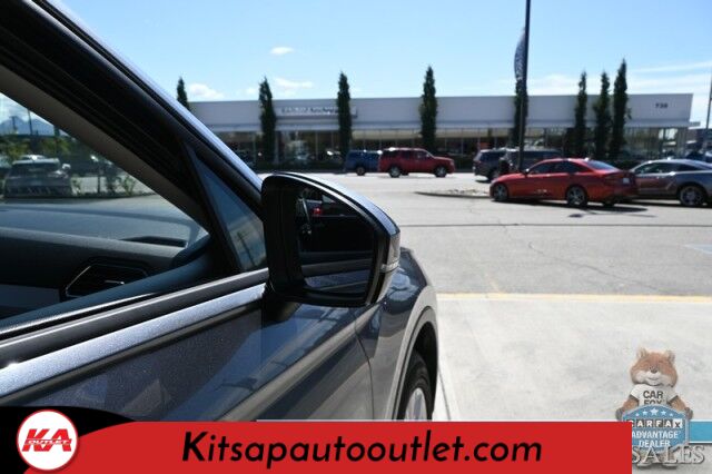 2019 Volkswagen Tiguan S / AWD / Automatic / Heated Premium Cloth Seats / Apple CarPlay & Android Auto / USB Input / Back Up Camera / Cruise Control / Air Conditioning / Aluminum Wheels / 29 MPG / Only 73k Miles Banglore