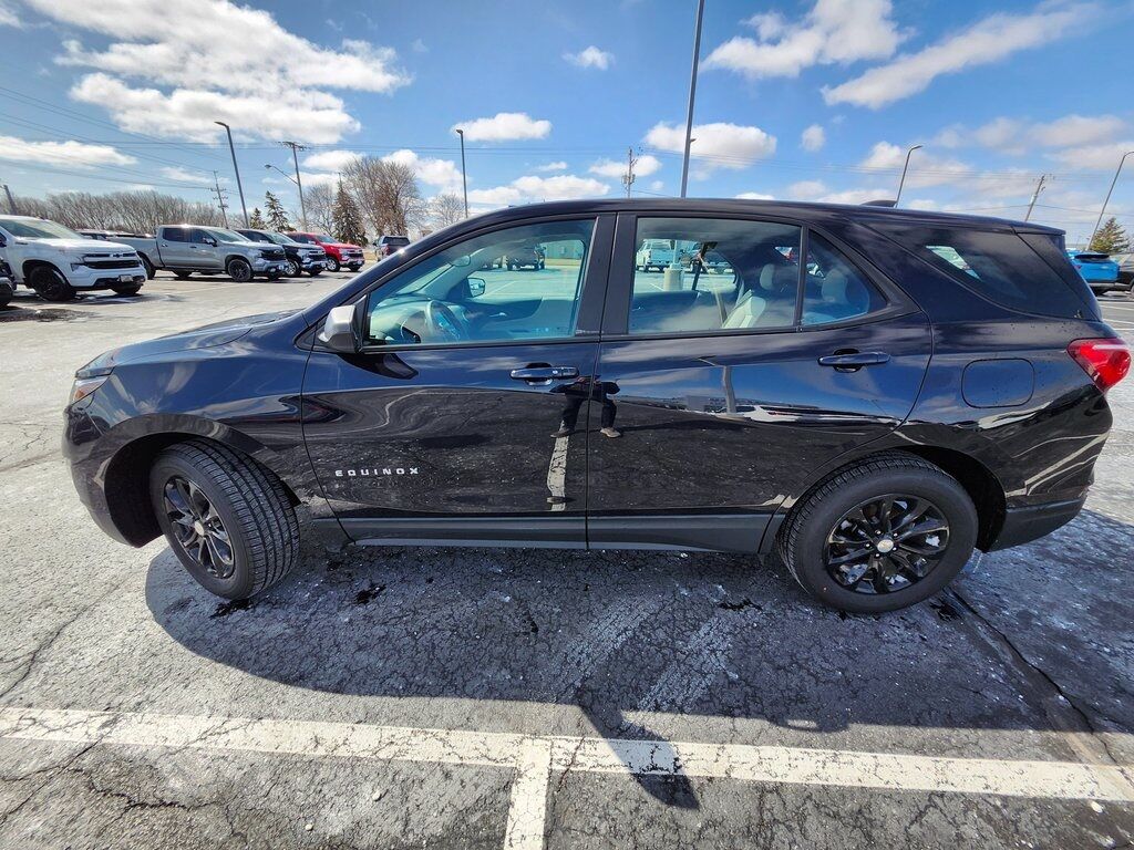 2020 Chevrolet Equinox LS Green Bay WI