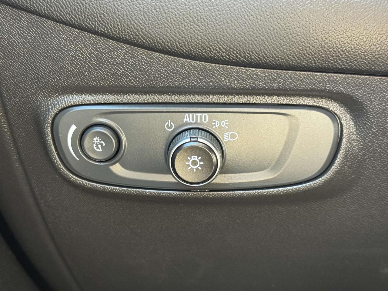 2020 Chevrolet Equinox LS Fredericksburg VA