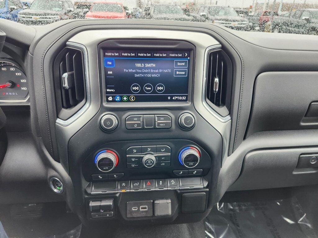2020 Chevrolet Silverado 1500 LT Green Bay WI