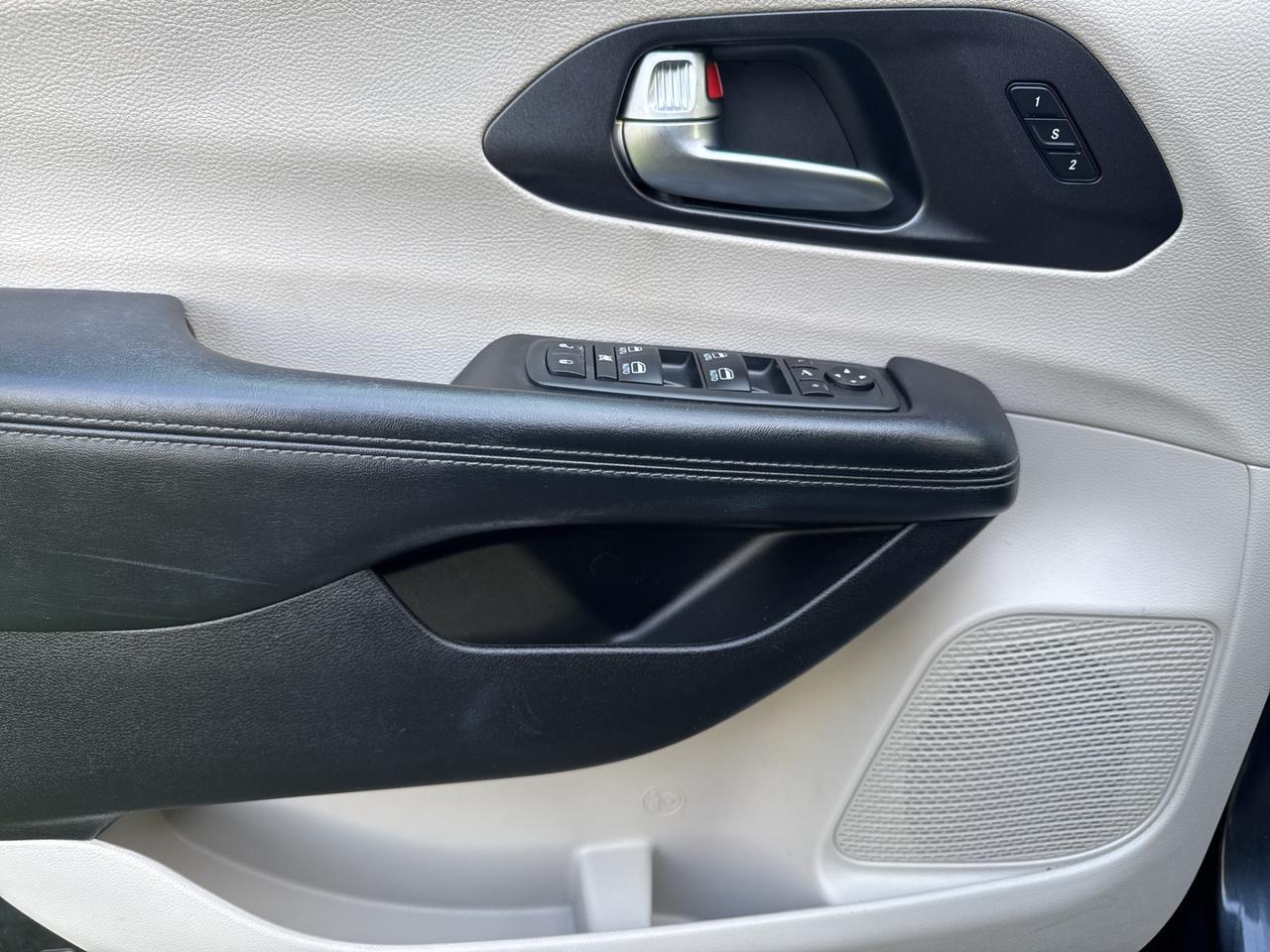 2020 Chrysler Pacifica Limited Warrenton VA