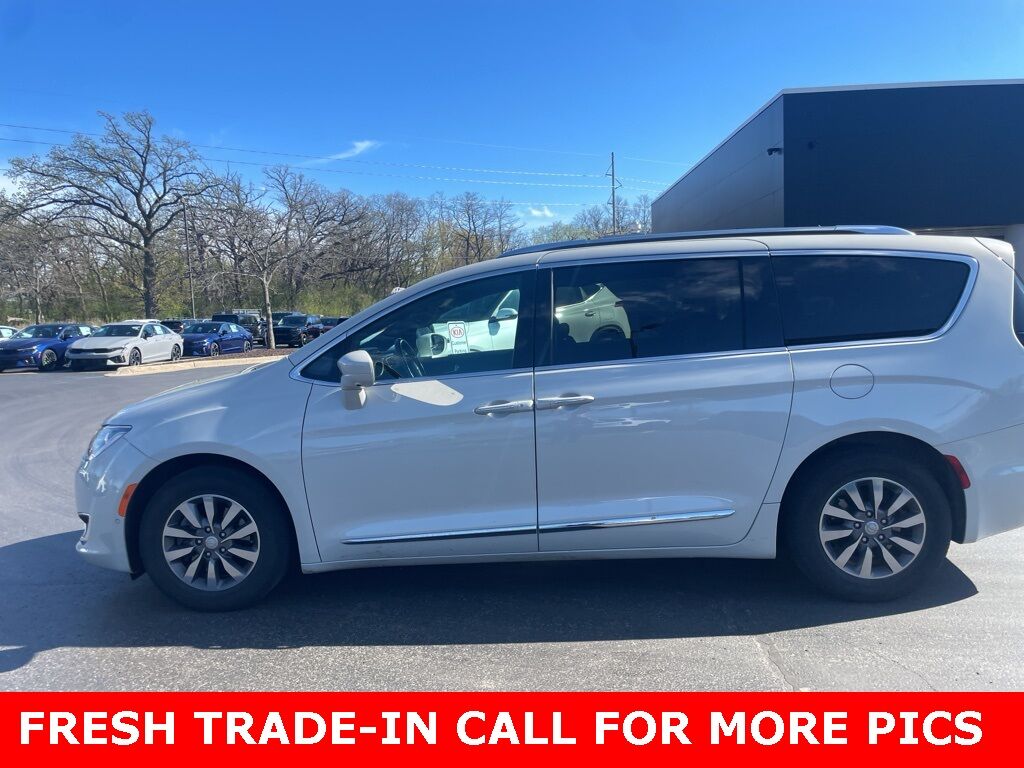 2020 Chrysler Pacifica Touring L Plus