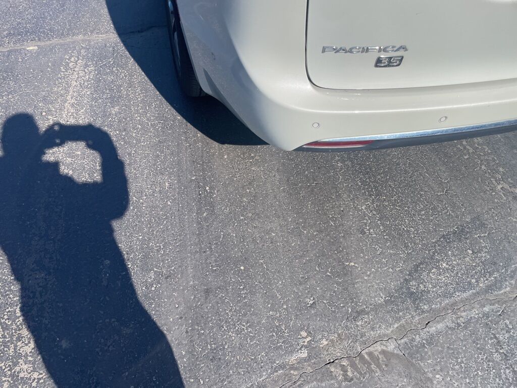 2020 Chrysler Pacifica Touring L Plus Kenosha WI