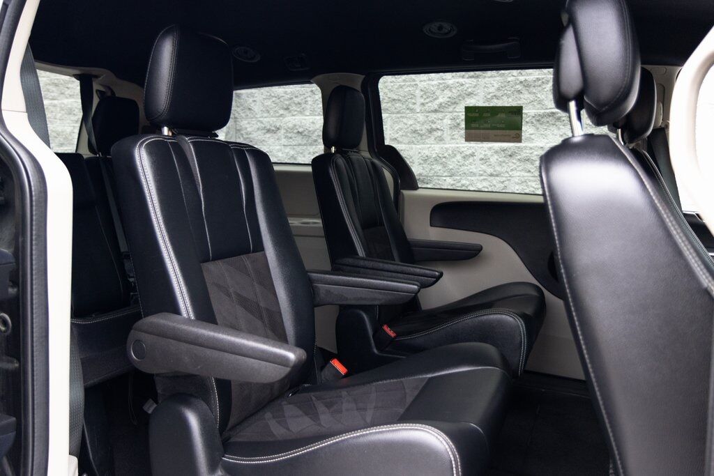 2020 Dodge Grand Caravan SXT Kenosha WI