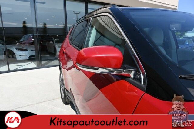 2020 Jeep Compass Limited / 4X4 / AutoStart / Power & Heated Leather Seats / Heated Steering Wheel / Apple CarPlay & Android Auto / Back Up Camera / Cruise Control / Keyless Entry & Start / Alloy Wheels / 30 MPG / 1-Owner Banglore