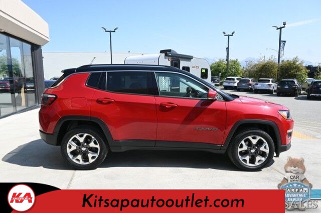 2020 Jeep Compass Limited / 4X4 / AutoStart / Power & Heated Leather Seats / Heated Steering Wheel / Apple CarPlay & Android Auto / Back Up Camera / Cruise Control / Keyless Entry & Start / Alloy Wheels / 30 MPG / 1-Owner Banglore