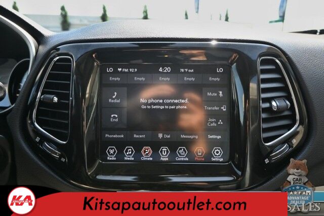 2020 Jeep Compass Limited / 4X4 / AutoStart / Power & Heated Leather Seats / Heated Steering Wheel / Apple CarPlay & Android Auto / Back Up Camera / Cruise Control / Keyless Entry & Start / Alloy Wheels / 30 MPG / 1-Owner Banglore