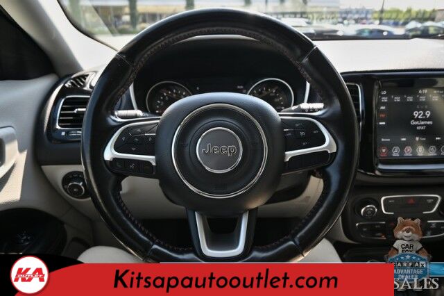 2020 Jeep Compass Limited / 4X4 / AutoStart / Power & Heated Leather Seats / Heated Steering Wheel / Apple CarPlay & Android Auto / Back Up Camera / Cruise Control / Keyless Entry & Start / Alloy Wheels / 30 MPG / 1-Owner Banglore
