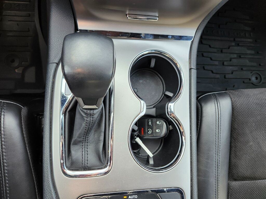 2020 Jeep Grand Cherokee Laredo Green Bay WI