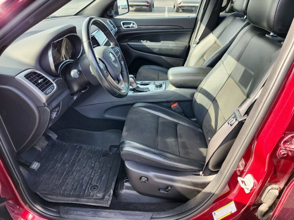 2020 Jeep Grand Cherokee Laredo Green Bay WI