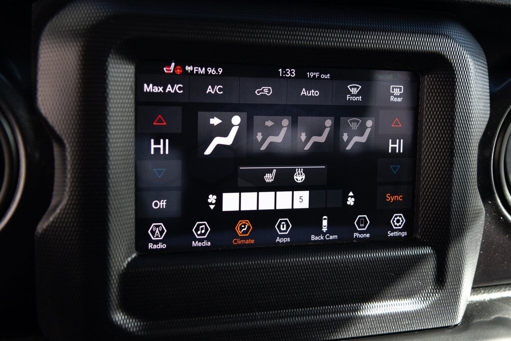 2020 Jeep Wrangler Unlimited Sport Altitude Kenosha WI