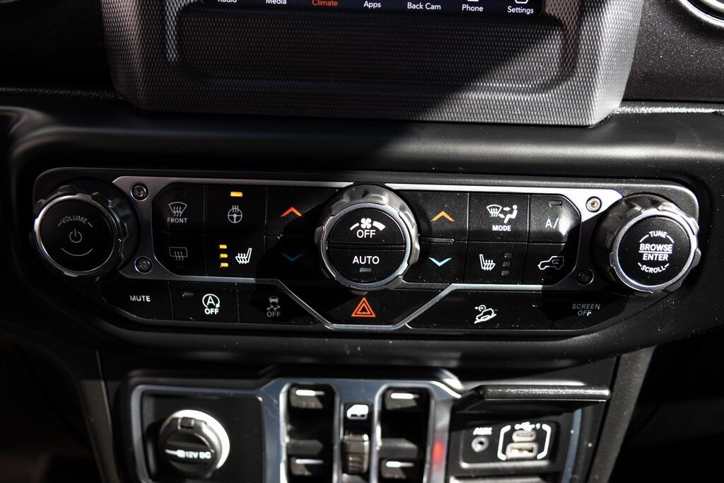 2020 Jeep Wrangler Unlimited Sport Altitude Kenosha WI