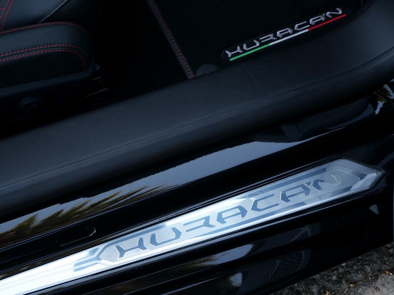 2020 Lamborghini Huracan EVO Base Base Lawrence KS