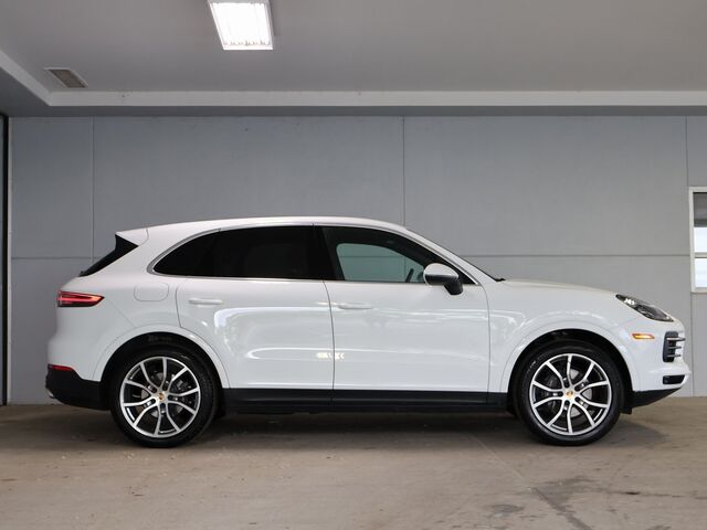 2020 Porsche Cayenne  Merriam KS