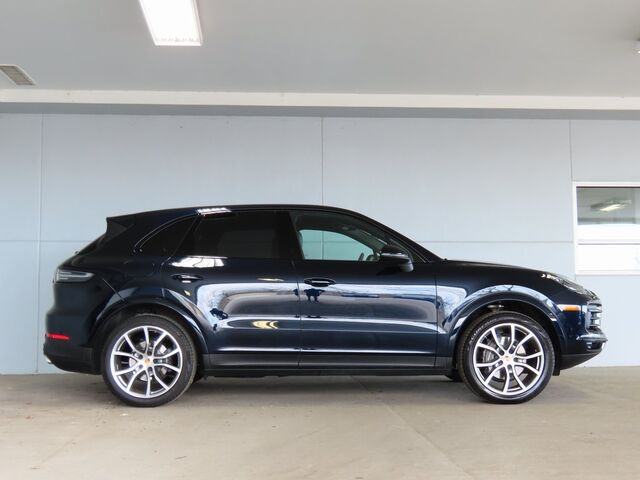 2020 Porsche Cayenne  Merriam KS
