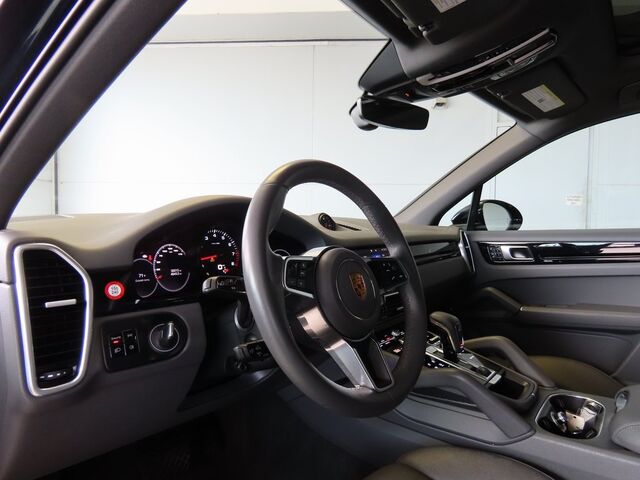 2020 Porsche Cayenne  Merriam KS
