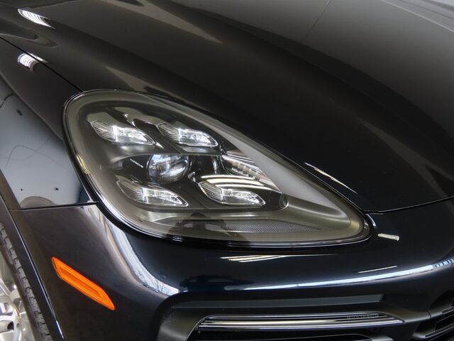 2020 Porsche Cayenne  Merriam KS