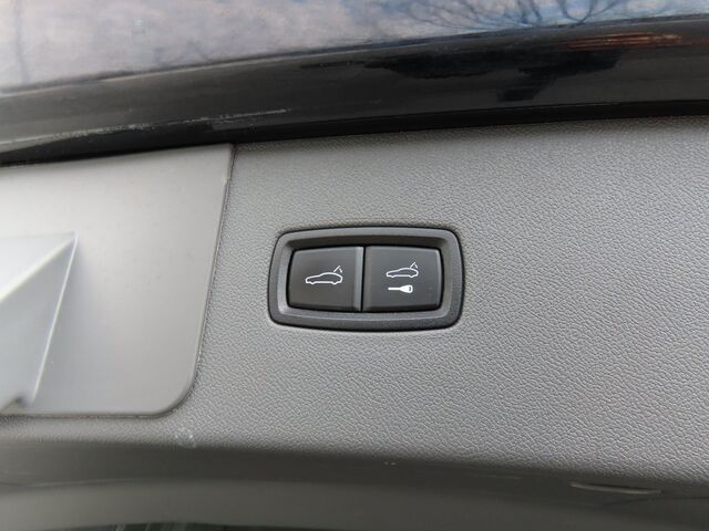 2020 Porsche Cayenne  Merriam KS