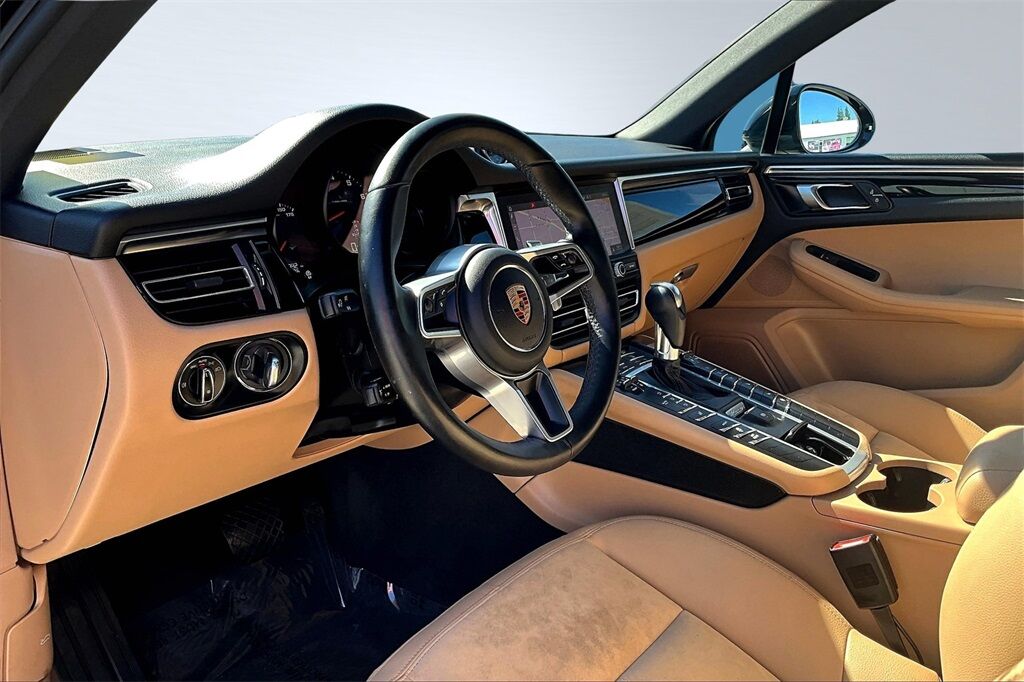 2020 Porsche Macan Base Quincy MA